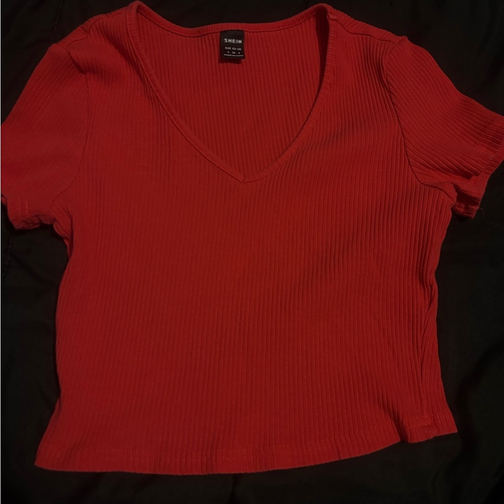 SHEIN Red Ribbed Crop T-Shirt